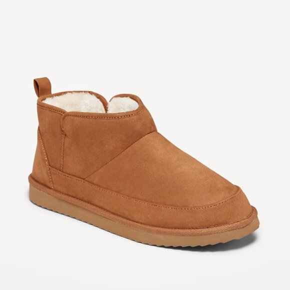 Old Navy Faux Fur-Lined Booties in Chestnut NEW - Picture 1 of 5